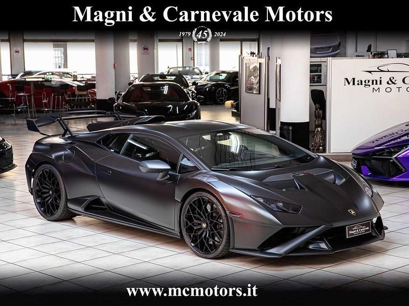 Gebraucht Lamborghini Huracán 640 PS (470 kW) 2021 Schwarz