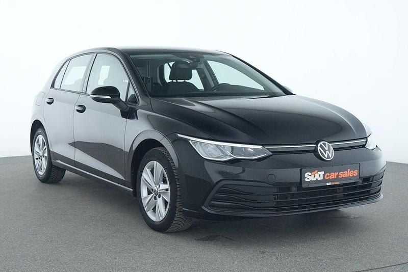 Gebraucht VW Golf VIII Life 150 PS (110 kW) 2024 Schwarz Limousine