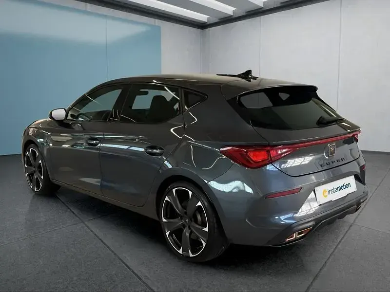 Gebraucht Cupra Leon 245 PS (180 kW) 2023 Grau Kleinwagen