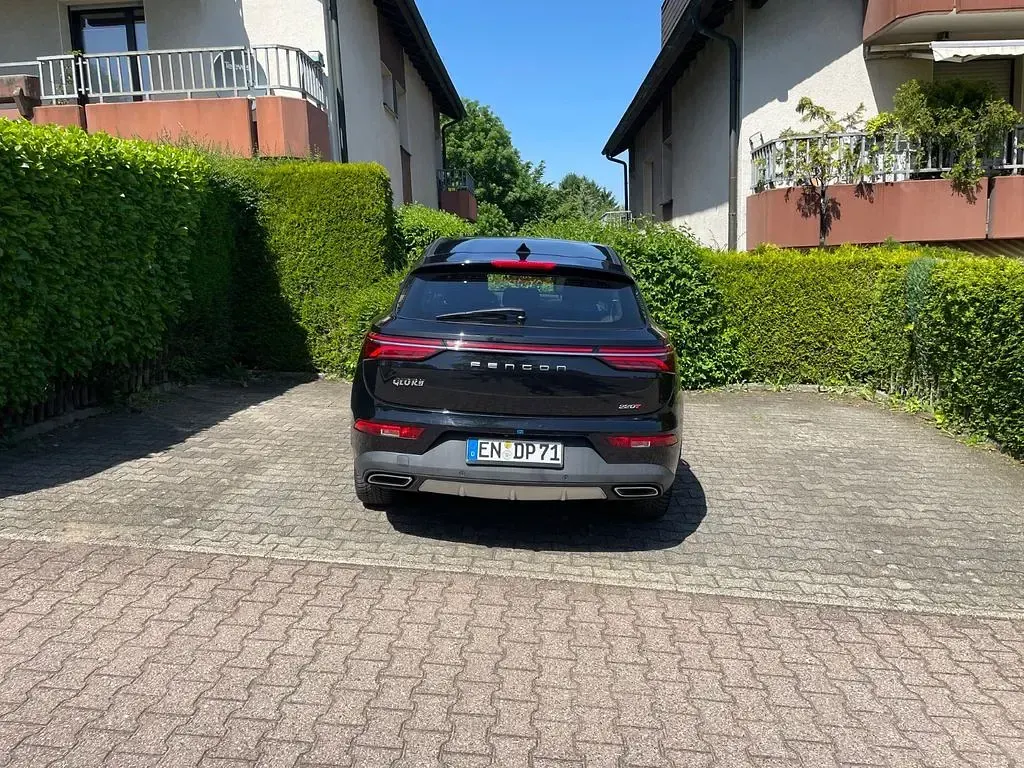 Gebraucht DFSK Fengon 137 PS (100 kW) 2024 Schwarz SUV