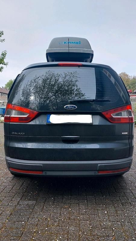 Gebraucht Ford Galaxy 140 PS (102 kW) 2007 Grau Van / Kleinbus
