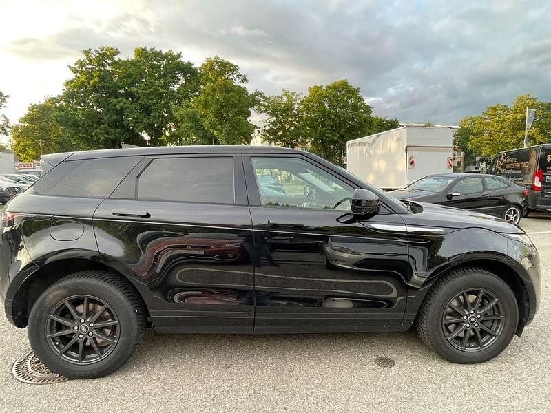 Gebraucht Land Rover Range Rover evoque Basis 163 PS (119 kW) 2021 Schwarz SUV