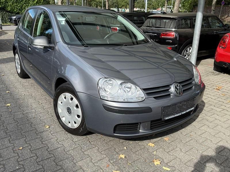Grau Gebraucht 2007 VW Golf V Kleinwagen | 6.899 € (Etwas zu teuer) - Bild 1/4
