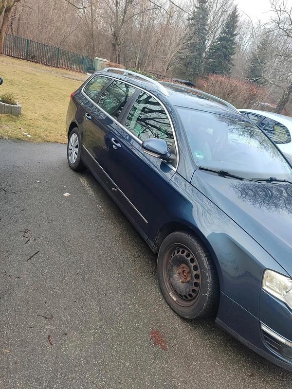 Gebraucht VW Passat 150 PS (110 kW) 2010 Andere farben Kombi