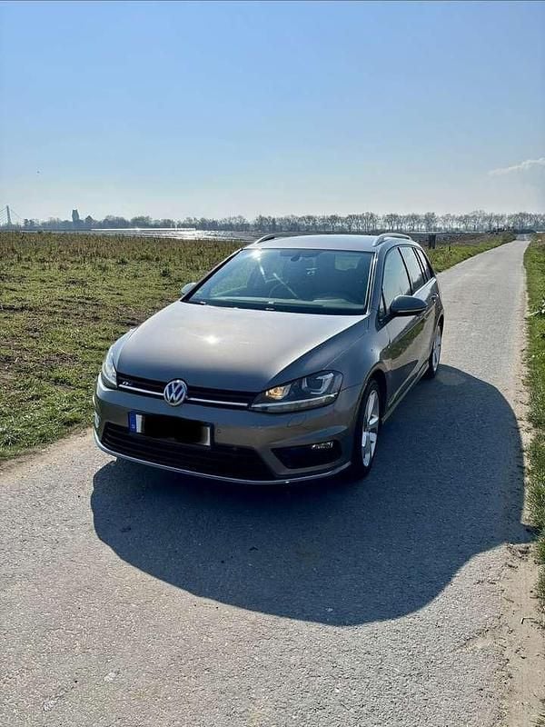 Gebraucht VW Golf VII R-line 150 PS (110 kW) 2016 Kombi
