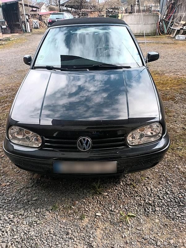 Gebraucht VW Golf Cabriolet 116 PS (85 kW) 2001 Schwarz Cabrio