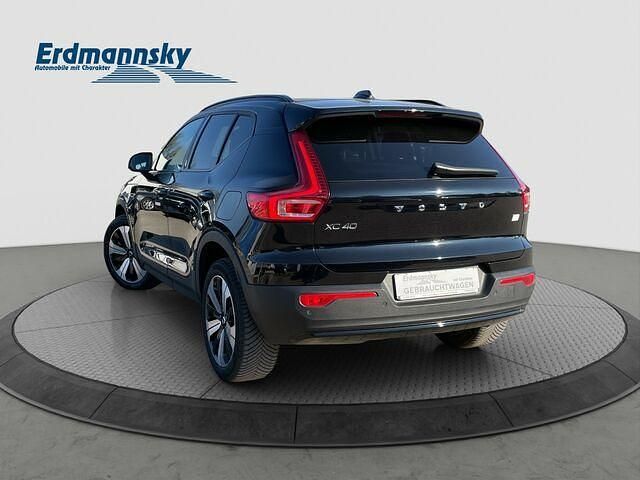 Gebraucht Volvo XC40 Core 169 kW (231 PS) 2023 Onyx black (schwarz) SUV