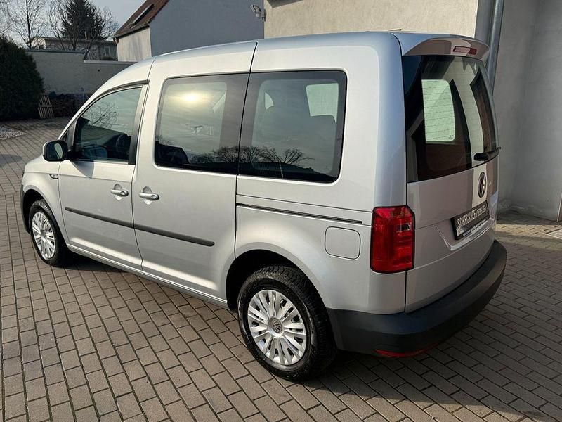 Gebraucht VW Caddy Trendline 102 PS (75 kW) 2020 Silber Van / Kleinbus