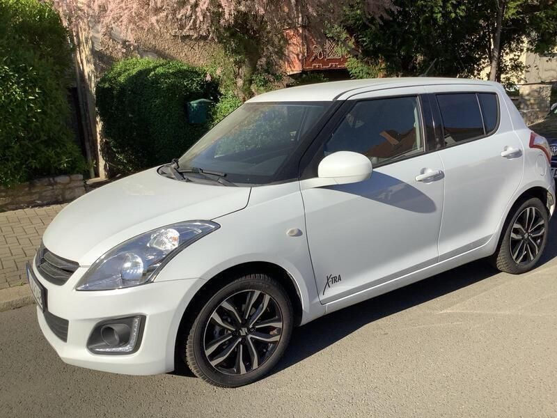 Weiß Gebraucht 2017 Suzuki Swift X-TRA Limousine | 8.999 € (Fairer Preis) - Bild 1/4