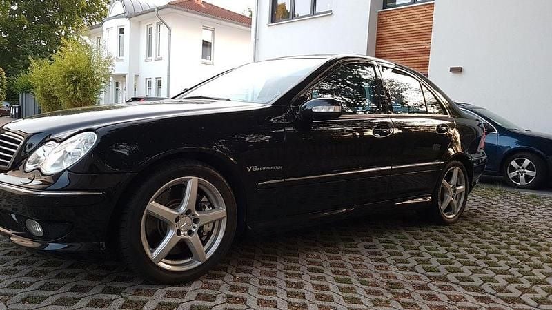 Gebraucht Mercedes C32 AMG AMG 400 PS (294 kW) 2002 Schwarz Limousine