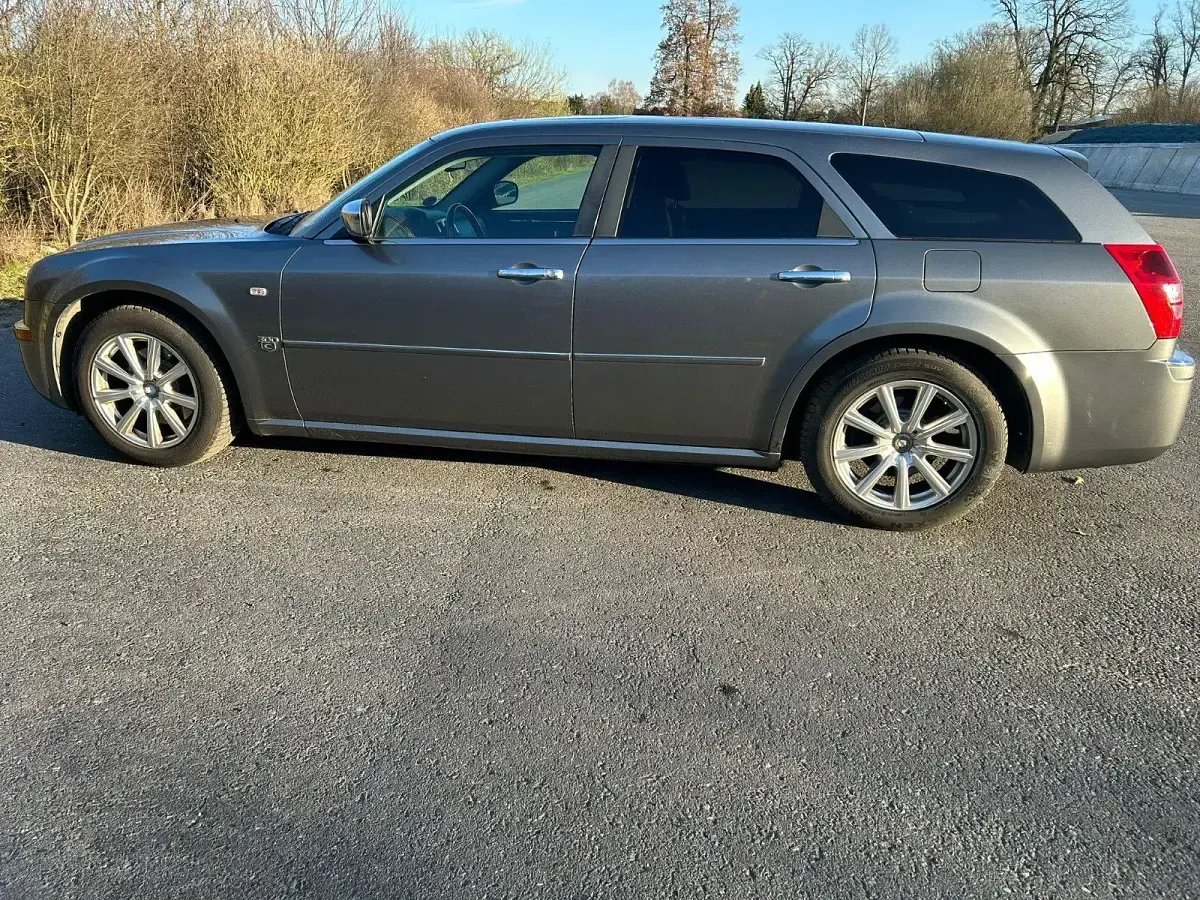 Gebraucht Chrysler 300C Touring 218 PS (160 kW) 2007 Grau Kombi