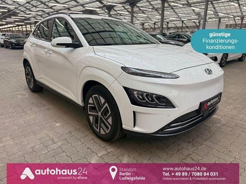 Weiß Gebraucht 2023 Hyundai Kona SUV | 17.390 € (Superpreis) - Bild 1/4