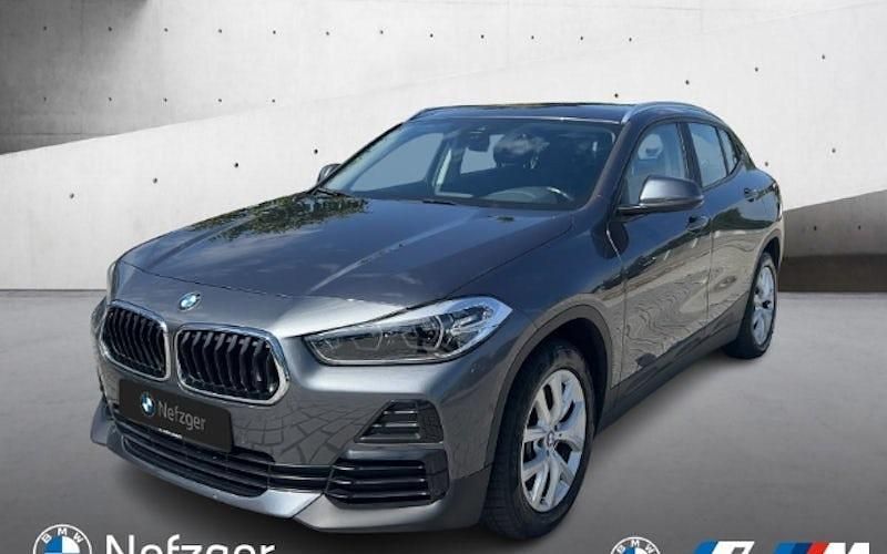 Grau Gebraucht 2021 BMW X2 Advantage SUV | 27.900 € (Etwas zu teuer) - Bild 1/4