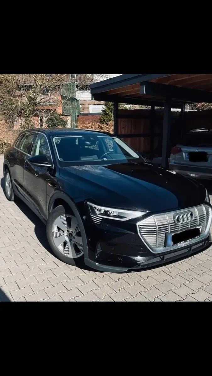 Gebraucht Audi e-tron 230 kW (313 PS) 2021 Schwarz SUV