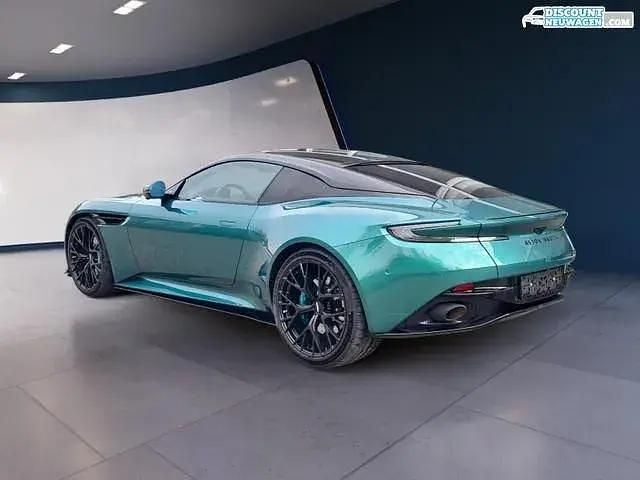 Gebraucht Aston Martin DB12 680 PS (500 kW) 2024 Racing green Coupé