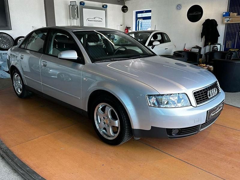 Gebraucht Audi A4 170 PS (125 kW) 2002 Silber Limousine