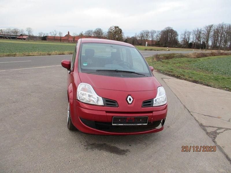 Gebraucht Renault Modus 75 PS (55 kW) 2012 Rot Van / Kleinbus