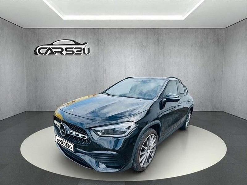 Kosmosschwarz Gebraucht 2021 Mercedes GLA250 AMG line SUV | 37.390 € (Teuer) - Bild 1/4