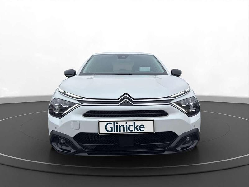 Gebraucht Citroën C4 PureTech 131 PS (96 kW) 2023 Perlmutt weiss Limousine