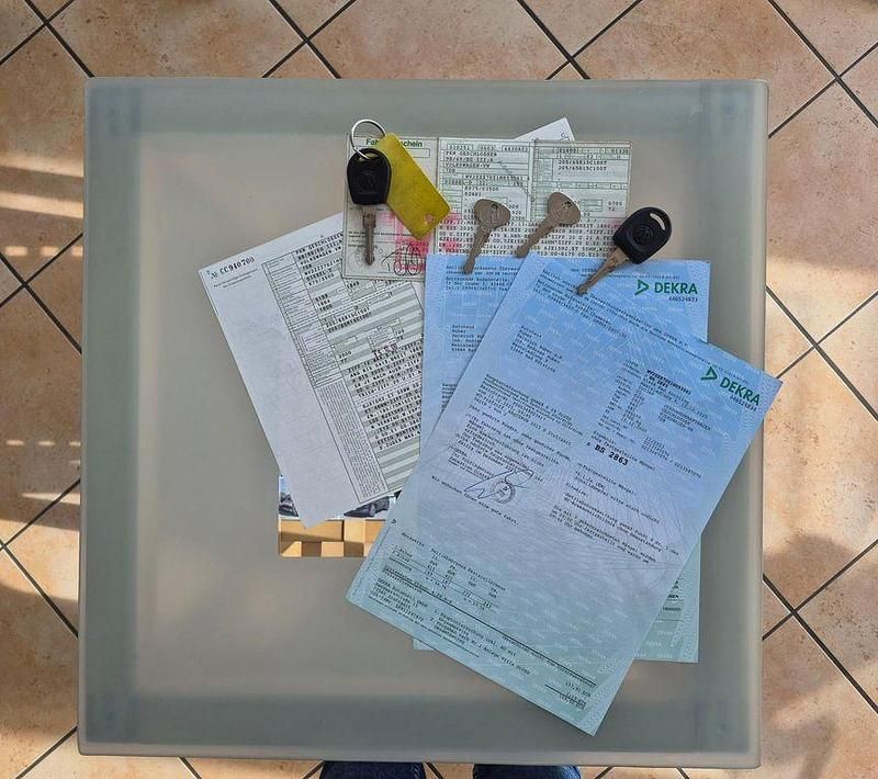 Gebraucht VW T4 Comfortline 102 PS (75 kW) 2000 Rot Van