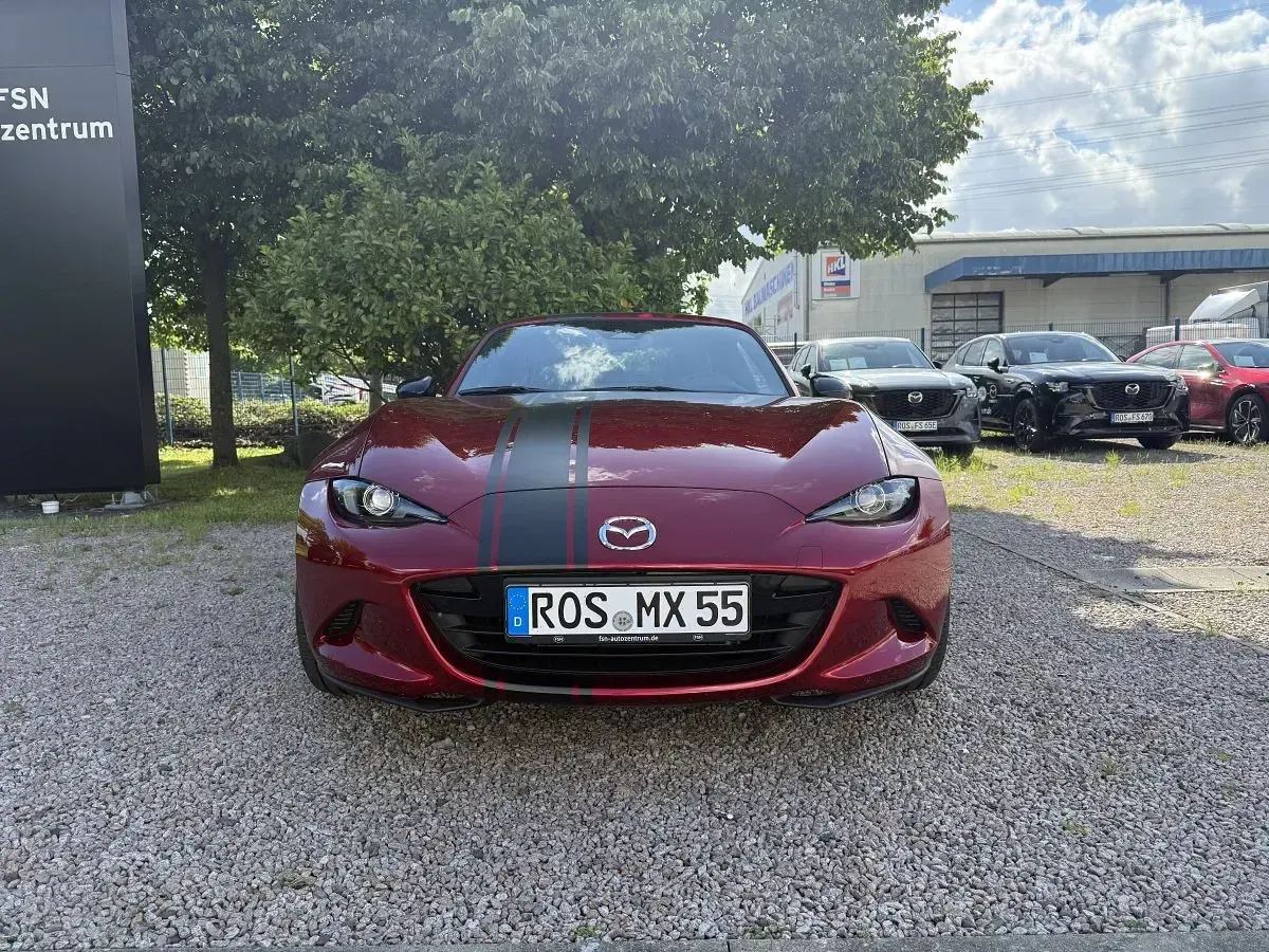Neu Mazda MX5 Homura-Line 132 PS (97 kW) 2026 Soul red crystal m Cabrio