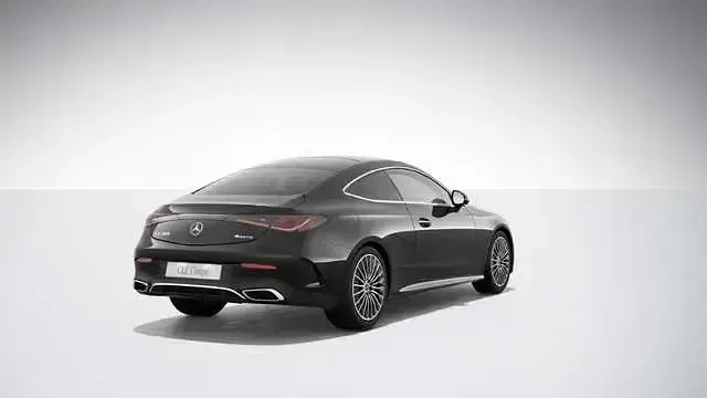 Gebraucht Mercedes CLE300 AMG 258 PS (189 kW) 2023 Schwarz Coupé