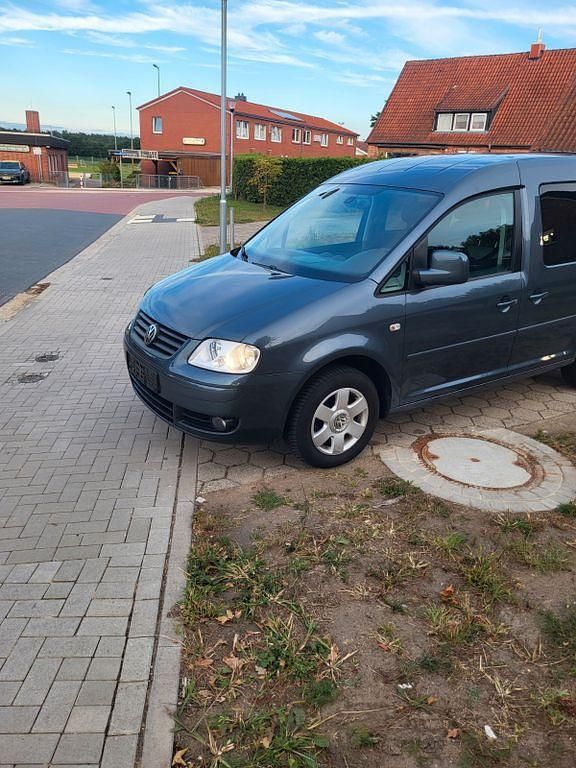 Schwarz Gebraucht 2009 VW Caddy Life Van / Kleinbus | 1.650 € (Superpreis) - Bild 1/4