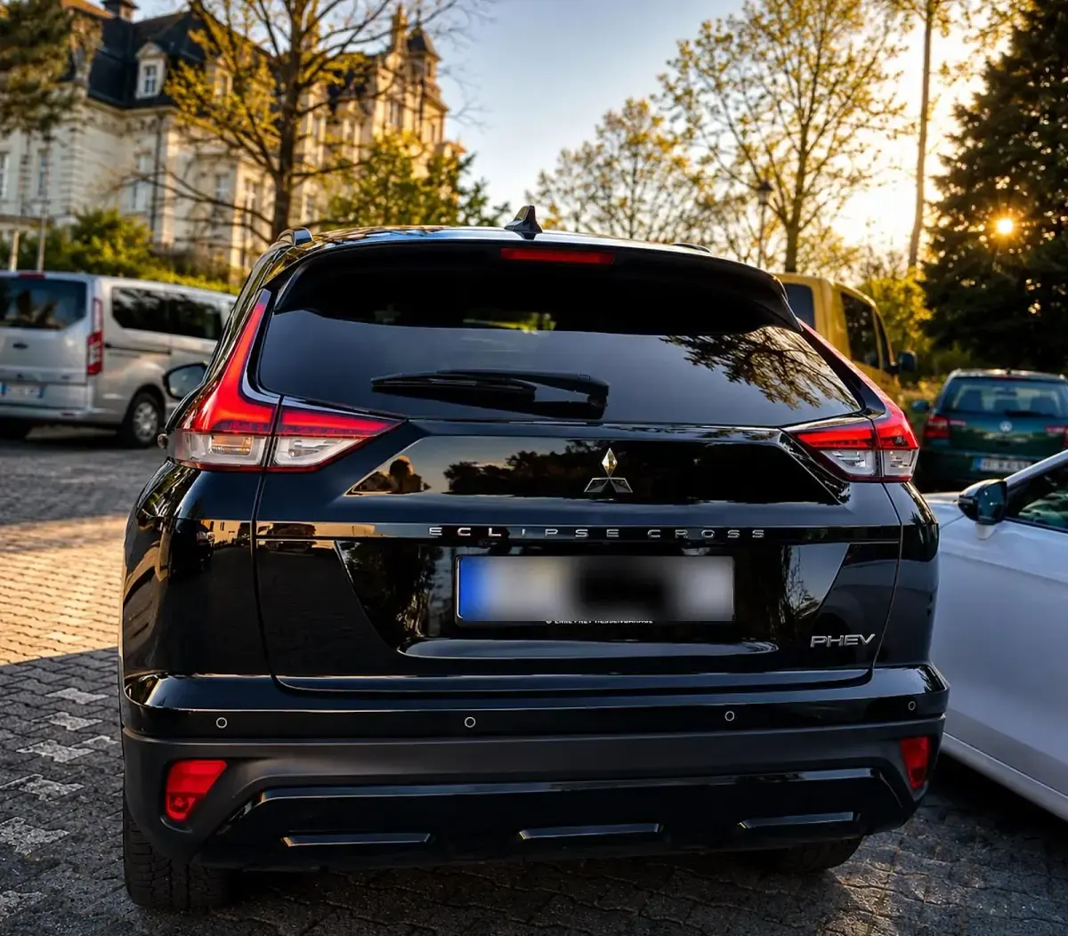 Gebraucht Mitsubishi Eclipse Cross Plus 256 PS (188 kW) 2024 Schwarz SUV