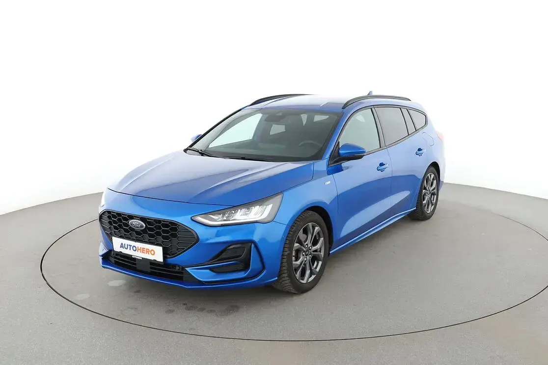 Gebraucht Ford Focus ST-Line 155 PS (114 kW) 2022 Kombi