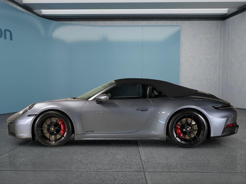 Neu Porsche 911 541 PS (397 kW) 2025 Grau Cabrio