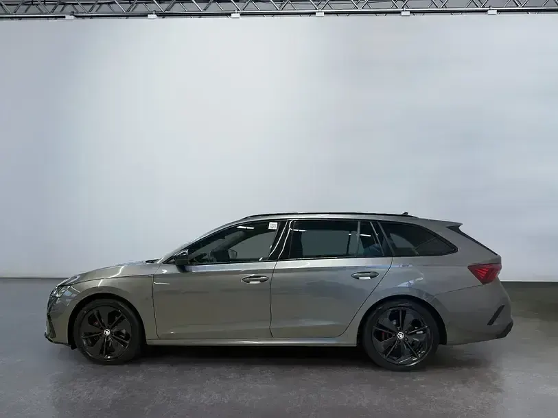 Gebraucht Skoda Octavia RS 200 PS (147 kW) 2022 Graphitegrau Kombi