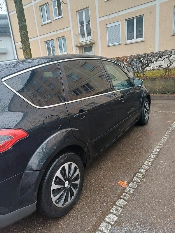 Gebraucht Ford S-MAX S 140 PS (102 kW) 2012 Schwarz Van / Kleinbus