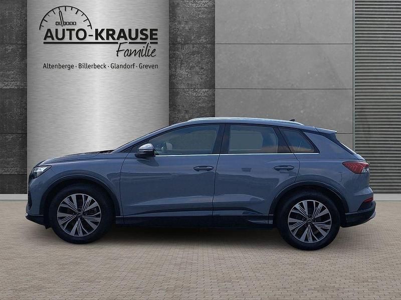 Gebraucht Audi Q4 e-tron Basis 219 kW (299 PS) 2022 Grau SUV
