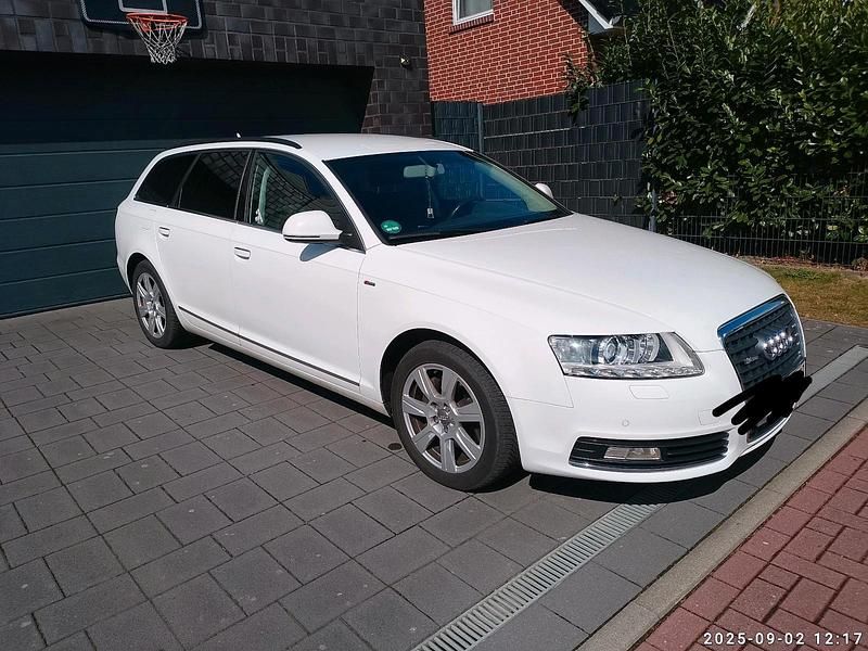 Weiß Gebraucht 2010 Audi A6 S-Line Kombi | 7.000 € (Etwas zu teuer) - Bild 1/4
