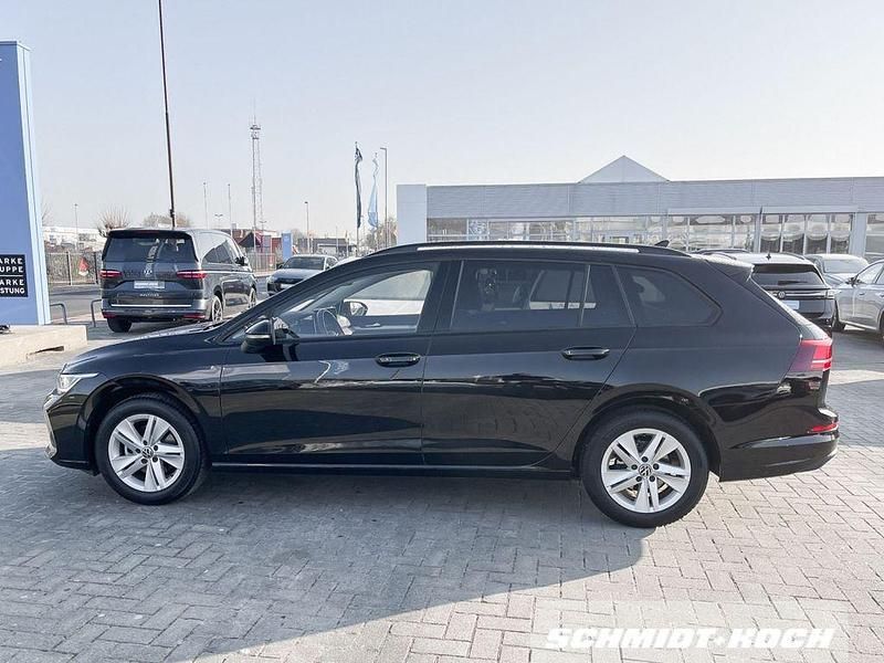 Gebraucht VW Golf VIII Life 116 PS (85 kW) 2024 Schwarz Kombi