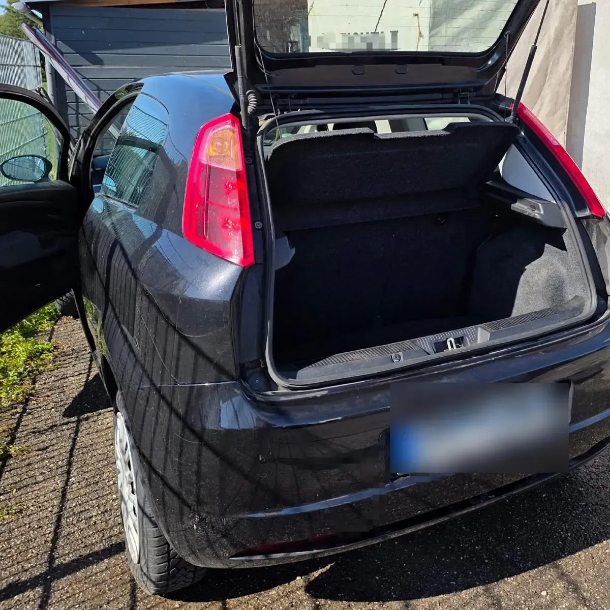 Gebraucht Fiat Punto 78 PS (57 kW) 2009 Schwarz Kleinwagen