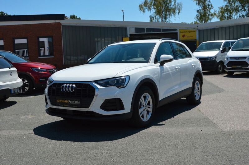 Ibisweiß Gebraucht 2020 Audi Q3 Sport SUV | 25.600 € (Superpreis) - Bild 1/4