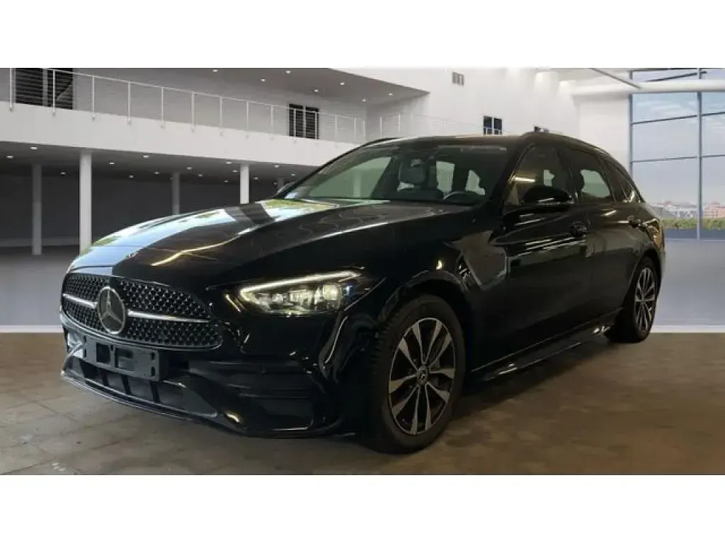Gebraucht Mercedes C300e AMG 313 PS (230 kW) 2022 Obsidianschwarz (metallic) Kombi