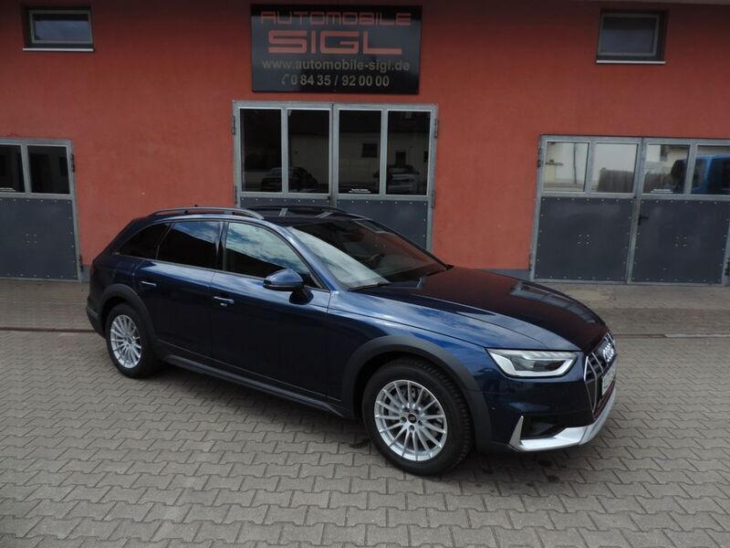 Blau Gebraucht 2022 Audi A4 Allroad Sport Kombi | 27.600 € (Superpreis) - Bild 1/4