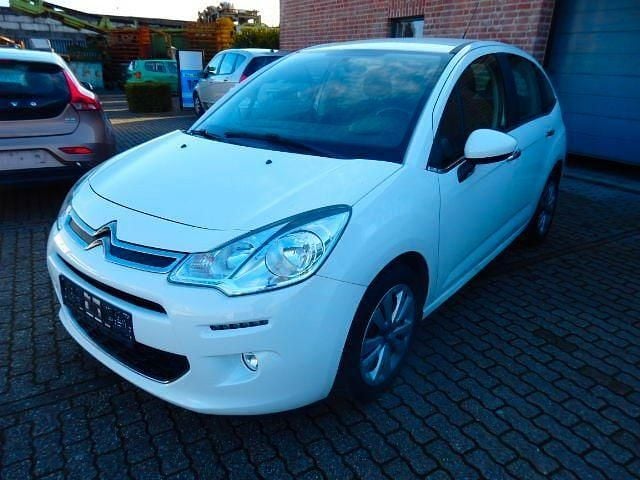 Second-hand Citroën C3 SELECTION 82 CP (60 kW) 2015 Alb Berlinǎ