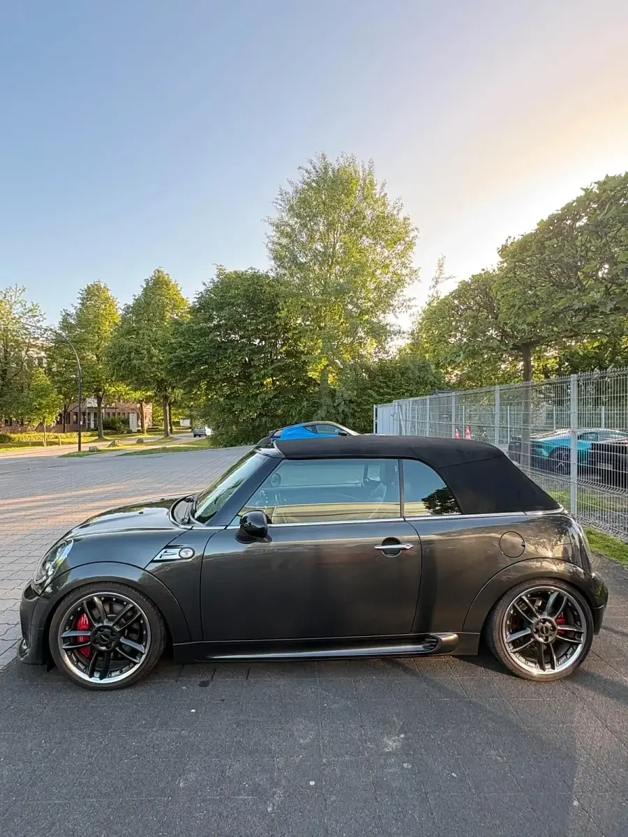 Gebraucht Mini John Cooper Works Cabriolet 211 PS (155 kW) 2011 Grau Cabrio