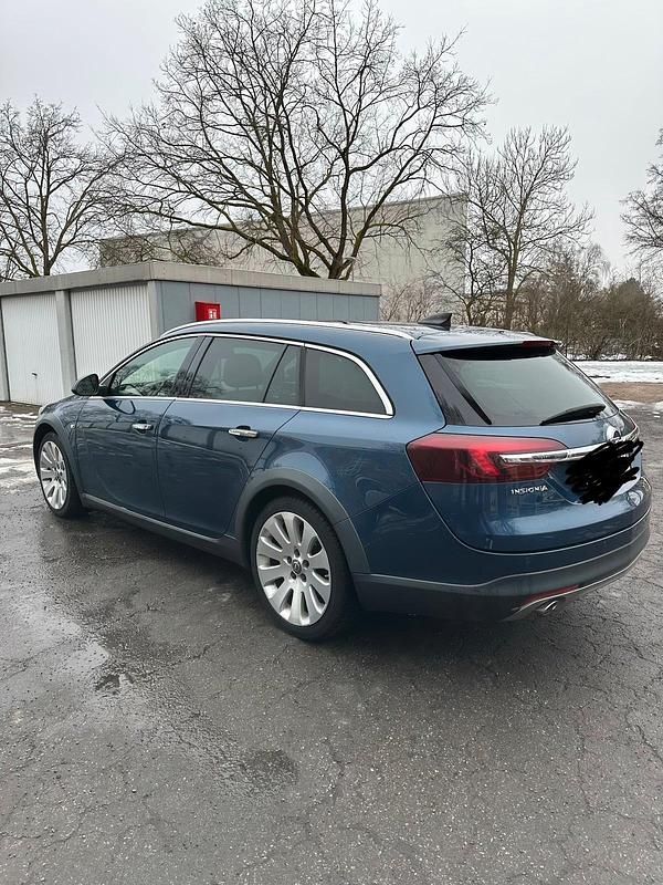 Gebraucht Opel Insignia 170 PS (125 kW) 2015 Blau Limousine