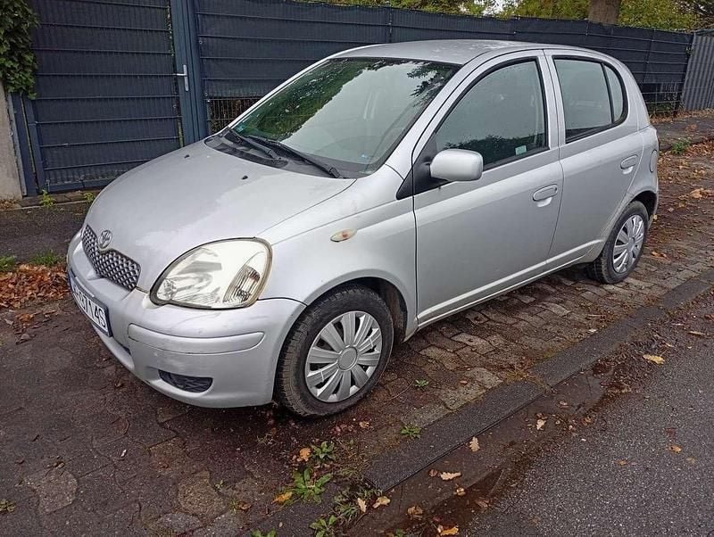Gebraucht 2005 Toyota Yaris Sol Limousine | 1.299 € (Guter Preis) - Bild 1/4