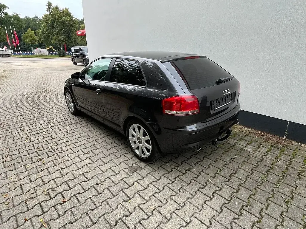 Gebraucht Audi A3 Ambition 102 PS (75 kW) 2004 Grau Kleinwagen