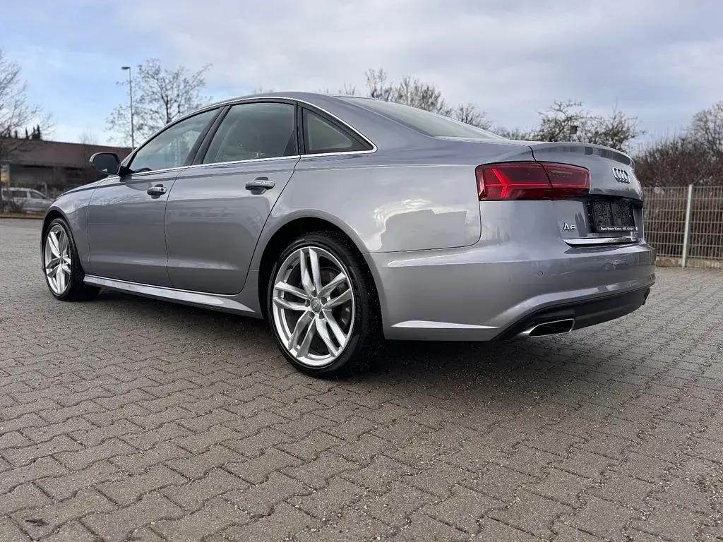 Gebraucht Audi A6 S-Line 218 PS (160 kW) 2018 Tornadograu Limousine