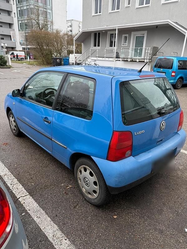 Gebraucht VW Lupo 51 PS (37 kW) 1998 Blau Kleinwagen