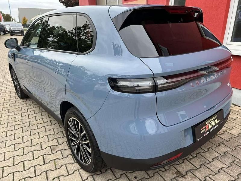 Neu Leapmotor B10 160 kW (218 PS) 2026 Starry night blue SUV