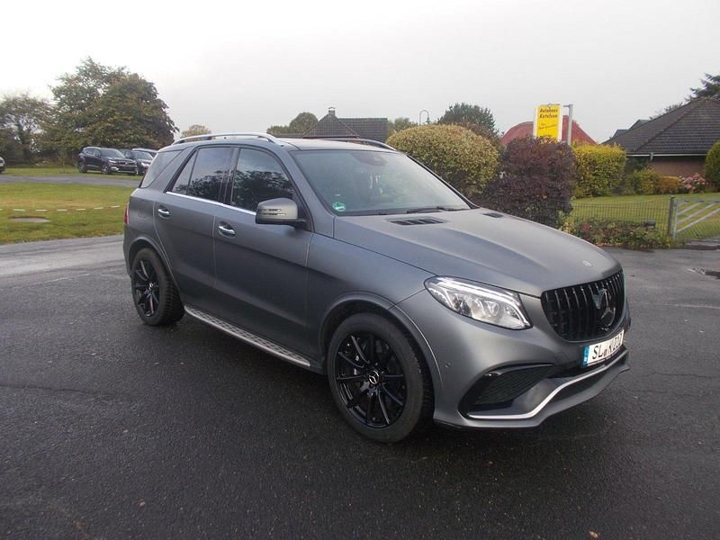 Gebraucht Mercedes GLE63 AMG AMG 558 PS (410 kW) 2018 Selenitgrau matt met SUV
