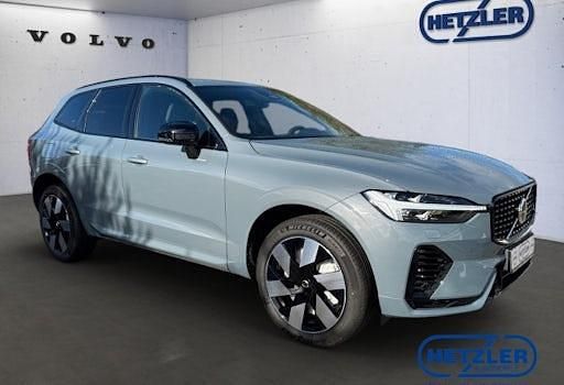 Neu Volvo XC60 Plus 350 PS (257 kW) 2025 Grau SUV