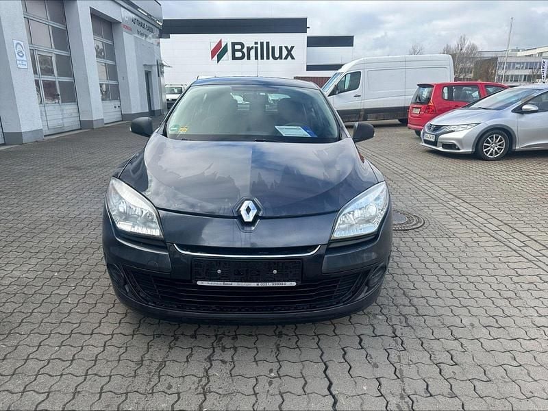 Gebraucht Renault Mégane III 101 PS (74 kW) 2012 Grau Kombi